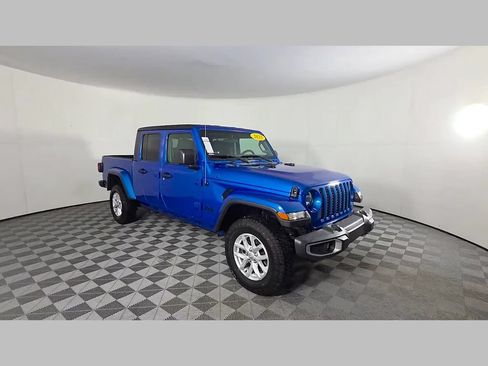 Used 2023 Jeep Gladiator Sport AWD/4WD image 34