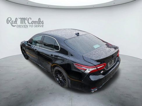 Used 2021 Toyota Camry XSE FWD image 4