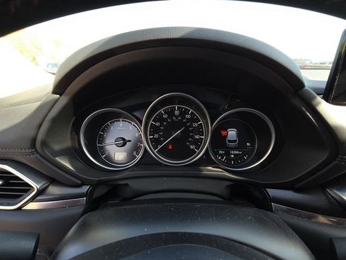 Used 2025 MAZDA CX-5 Carbon Edition image 9