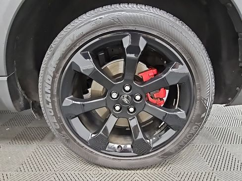 Used 2020 Ford Explorer ST w/ ST Street Pack image 45