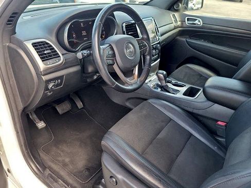 Used 2021 Jeep Grand Cherokee Laredo X RWD image 17