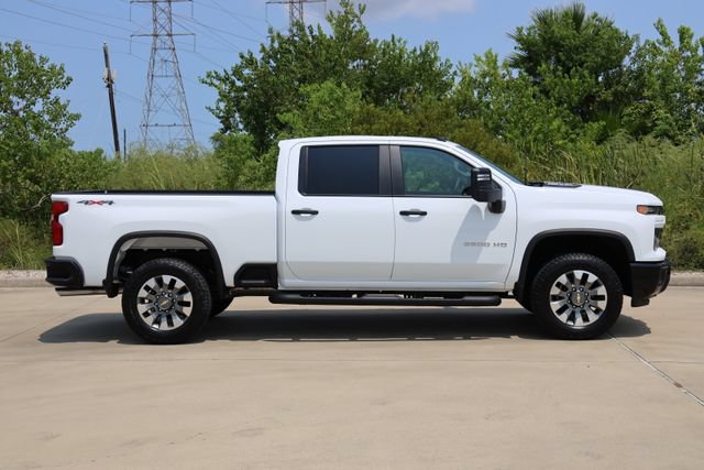New 2026 Chevrolet Silverado 2500 Custom w/ Custom Value Package AWD/4WD image 4