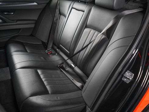 Used 2014 BMW M5 RWD image 76