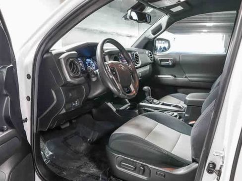 Certified 2023 Toyota Tacoma TRD Sport image 18