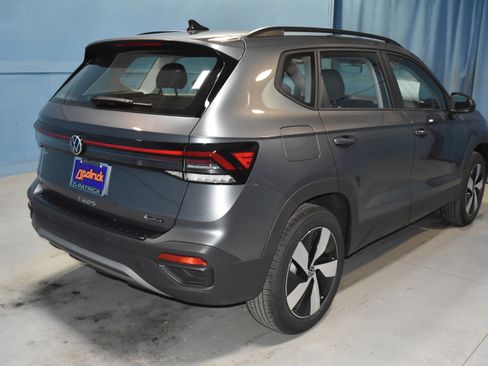 New 2026 Volkswagen Taos S image 20