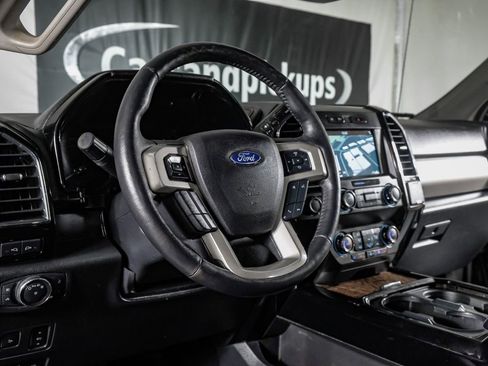 Used 2019 Ford F250 Lariat w/ Lariat Ultimate Package AWD/4WD image 15