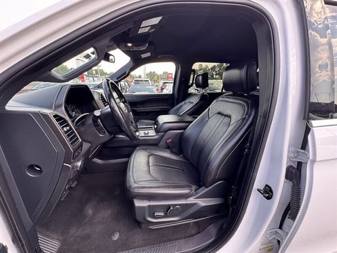 Used 2020 Ford Expedition Max Limited AWD/4WD image 14