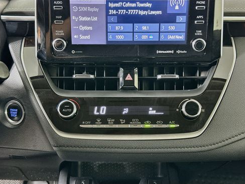 Used 2020 Toyota Corolla XLE w/ Body Protection Package FWD image 23