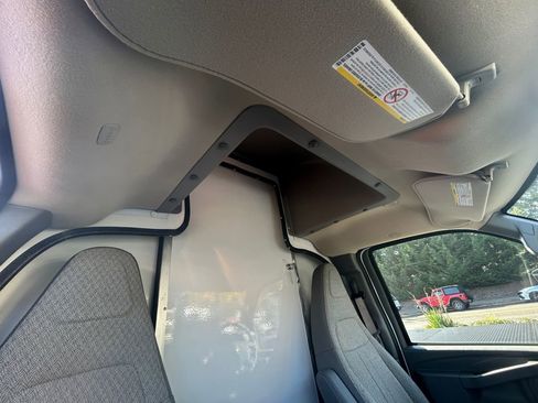 New 2024 Chevrolet Express 3500 Work Van w/ Power Convenience Package image 24