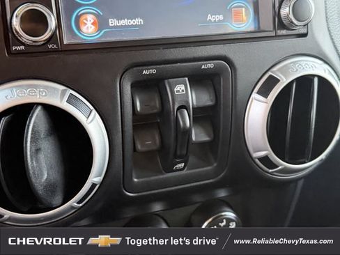 Used 2013 Jeep Wrangler Unlimited Sahara AWD/4WD image 25