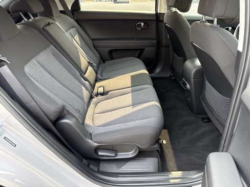 Used 2025 Hyundai Ioniq 5 SE RWD image 21