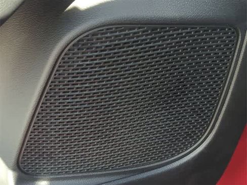 New 2026 Chrysler Pacifica Select image 30