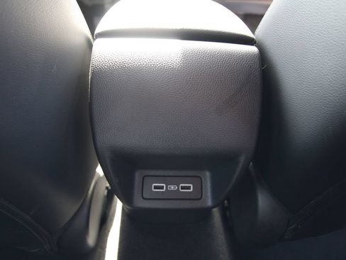 Used 2023 Honda Civic Touring image 36