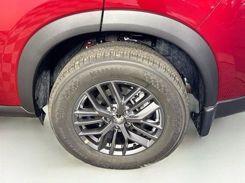 New 2026 Nissan Rogue S image 24