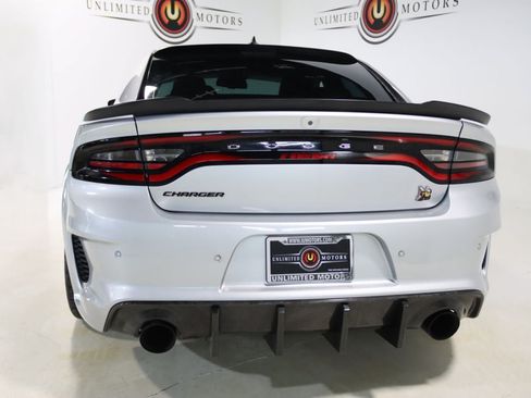 Used 2020 Dodge Charger Scat Pack RWD image 34