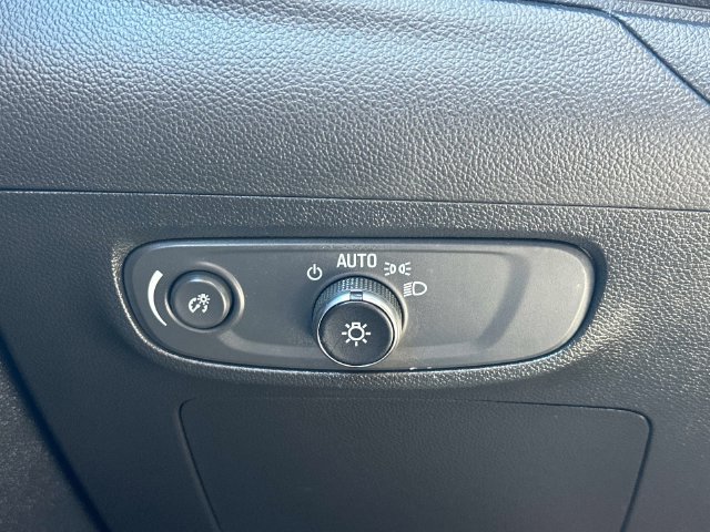Used 2024 Buick Encore GX Sport Touring AWD/4WD image 28
