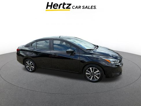 Used 2025 Nissan Versa SV FWD image 1