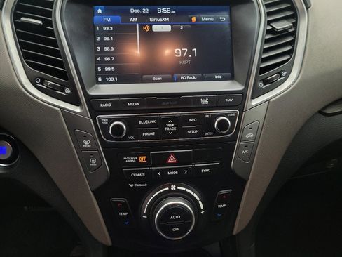 Used 2017 Hyundai Santa Fe Sport w/ 2.0T Ultimate Tech Package 05 image 25