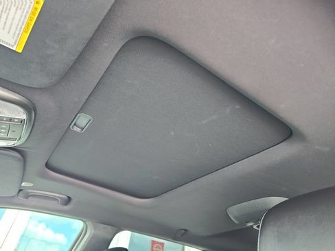 Used 2024 Dodge Durango GT RWD image 19