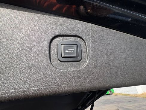 Used 2014 GMC Terrain SLT w/ Chrome Appearance Package image 14