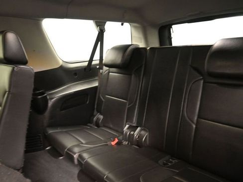 Used 2019 GMC Yukon XL SLT image 20