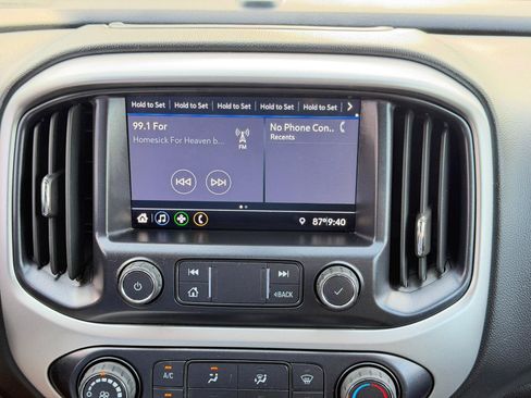 Used 2021 Chevrolet Colorado LT w/ LT Convenience Package AWD/4WD image 58