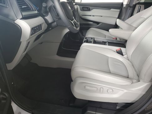 Certified 2023 Honda Odyssey EX-L image 11