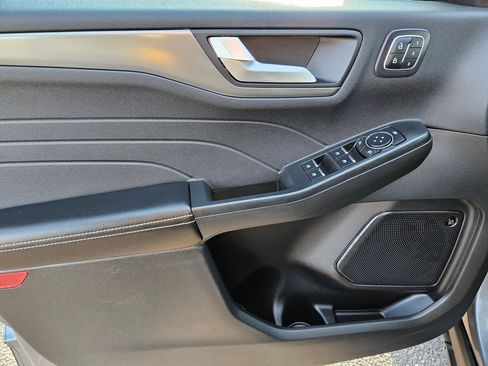 Used 2023 Ford Escape Active w/ Tech Pack #2 image 16