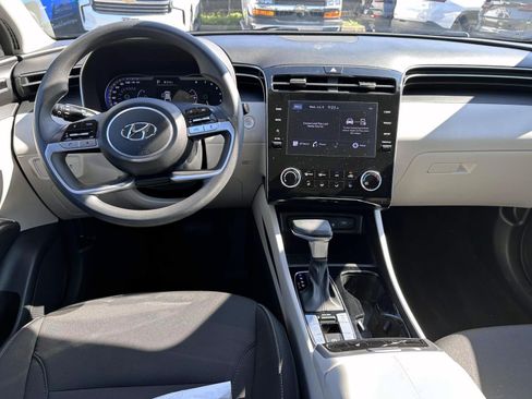 Used 2023 Hyundai Tucson SEL AWD/4WD image 15