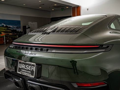 Certified 2026 Porsche 911 Carrera GTS image 23