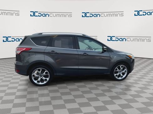 Used 2016 Ford Escape Titanium AWD/4WD image 9