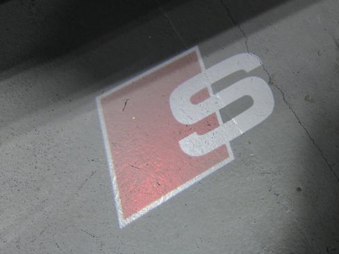 Used 2025 Audi SQ5 Prestige image 20