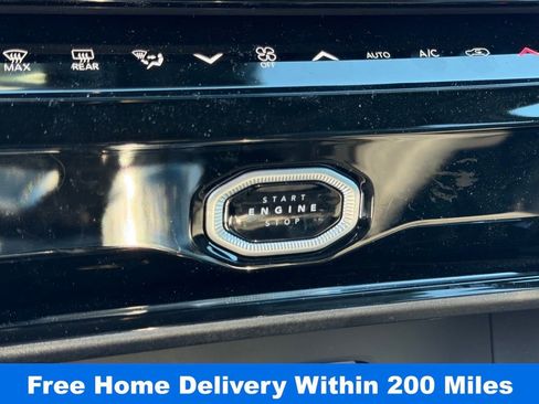 New 2026 Jeep Grand Cherokee Limited w/ Limited Altitude Package image 19