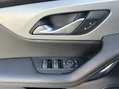 Used 2021 Chevrolet Blazer LT image 12