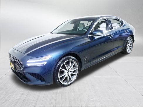 Used 2024 Genesis G70 2.5T AWD/4WD image 3