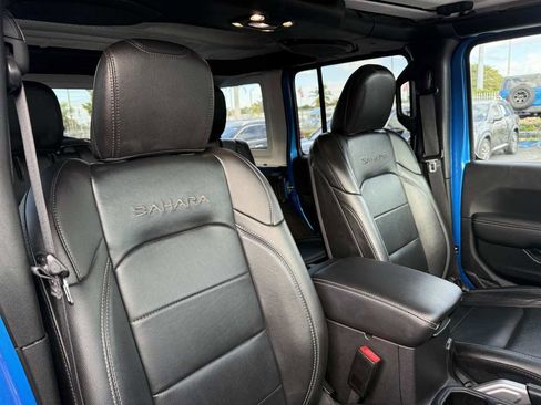 Used 2022 Jeep Wrangler Unlimited Sahara 4xe image 15