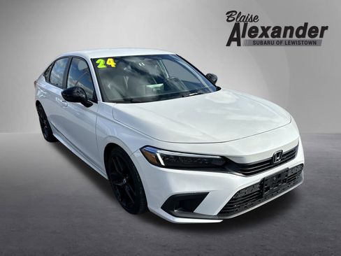 Used 2024 Honda Civic Sport image 1