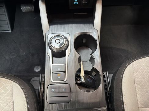 Used 2023 Ford Escape Active AWD/4WD image 20