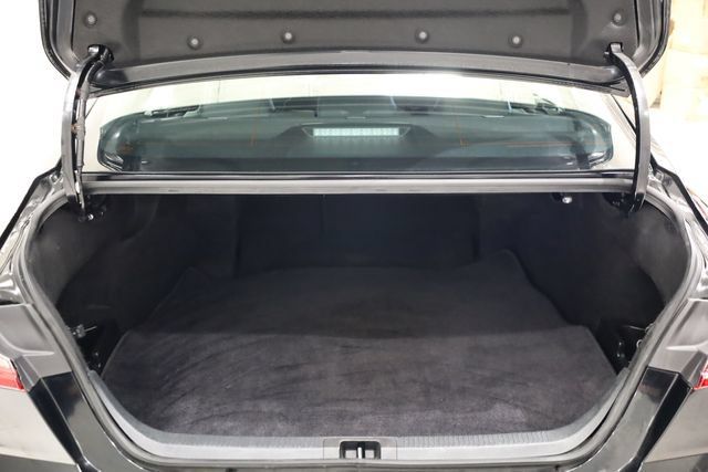 Used 2025 Toyota Camry SE w/ Convenience Package FWD image 29
