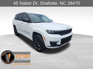 Used 2025 Jeep Grand Cherokee L Summit w/ Obsidian Package AWD/4WD video 1