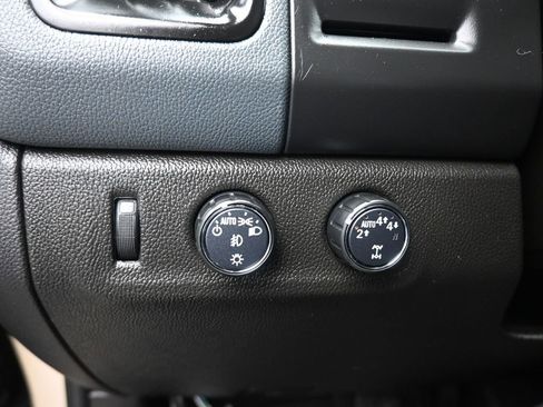 Used 2022 Chevrolet Colorado Z71 image 24