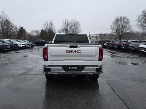 Used 2021 GMC Sierra 1500 SLT image 8