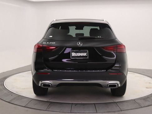 Certified 2025 Mercedes-Benz GLA 250 image 6