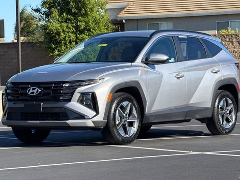 Used 2025 Hyundai Tucson SEL image 16