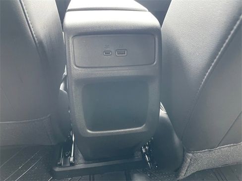 Used 2024 Chevrolet Trax LT w/ Driver Confidence Package image 18