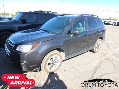 Used 2018 Subaru Forester 2.5i w/ Alloy Wheel Package AWD/4WD image 7