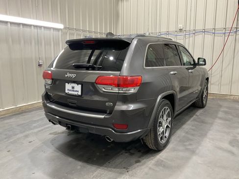 Used 2019 Jeep Grand Cherokee Overland image 22
