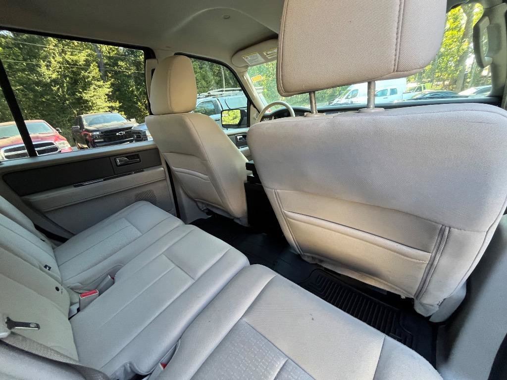 Used 2013 Ford Expedition XL w/ HD Trailer Tow Pkg AWD/4WD image 33