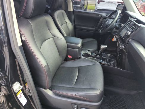 Used 2015 Toyota 4Runner TRD Pro AWD/4WD image 34