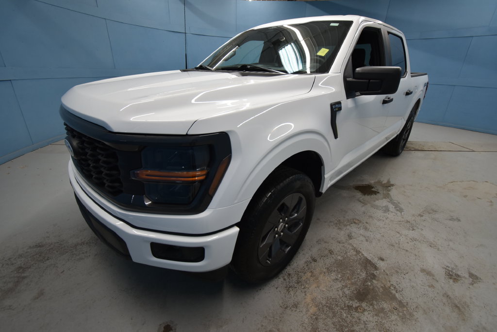 Used 2025 Ford F150 STX w/ Equipment Group 200A AWD/4WD image 33